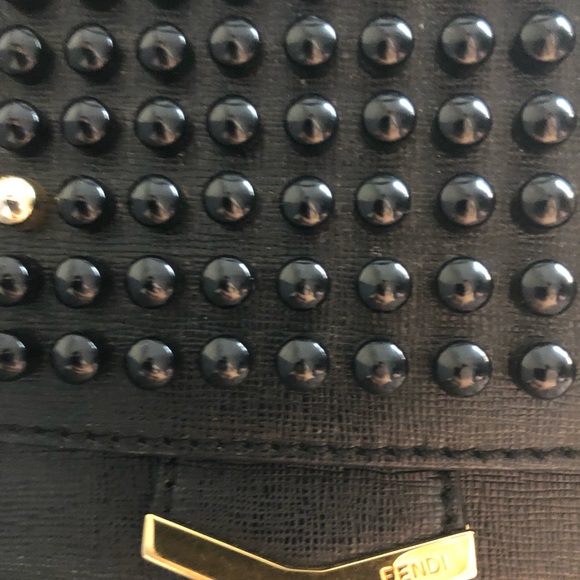 Authentic FENDI Limited Edition Bag monster face; high quality hard leather - Picture 5 of 8